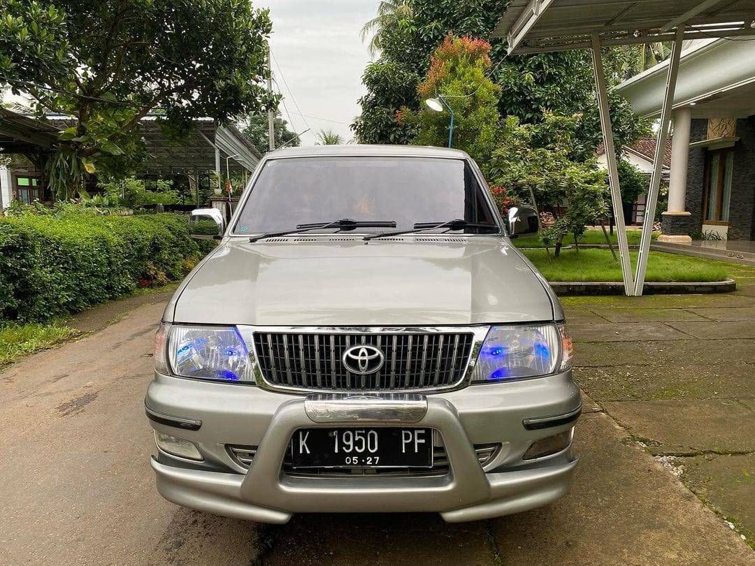 2014 Toyota Kijang Innova Bekas 2014 Toyota Kijang Innova Bekas