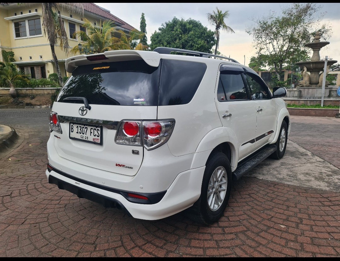 2013 Toyota Fortuner  2.5L G VNT TRD Diesel AT 2013 Toyota Fortuner  2.5L G VNT TRD Diesel AT