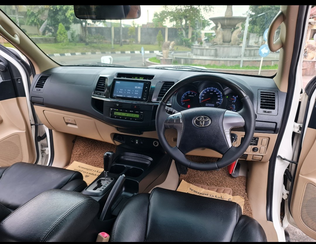 2013 Toyota Fortuner  2.5L G VNT TRD Diesel AT 2013 Toyota Fortuner  2.5L G VNT TRD Diesel AT