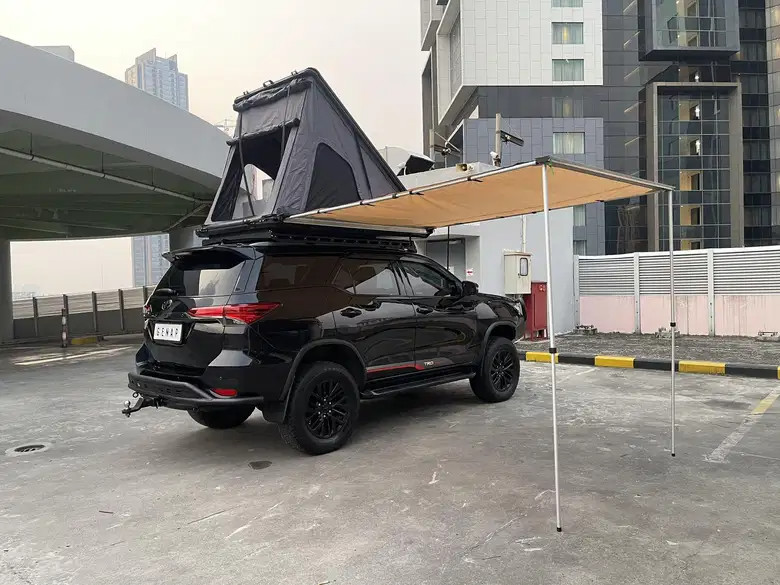 2018 Toyota Fortuner VRZ 4X2 TRD 2.4L AT 2018 Toyota Fortuner VRZ 4X2 TRD 2.4L AT