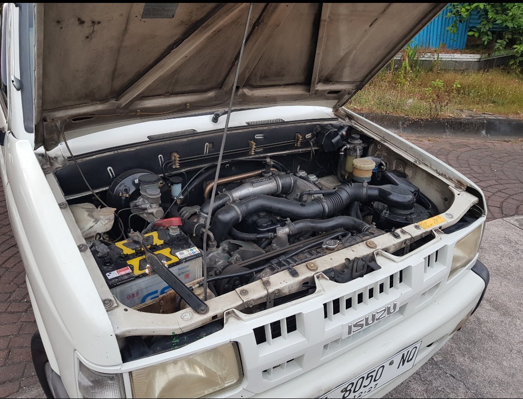 2012 Isuzu Panther 2.5 TURBO M/T PICK UP 2012 Isuzu Panther 2.5 TURBO M/T PICK UP