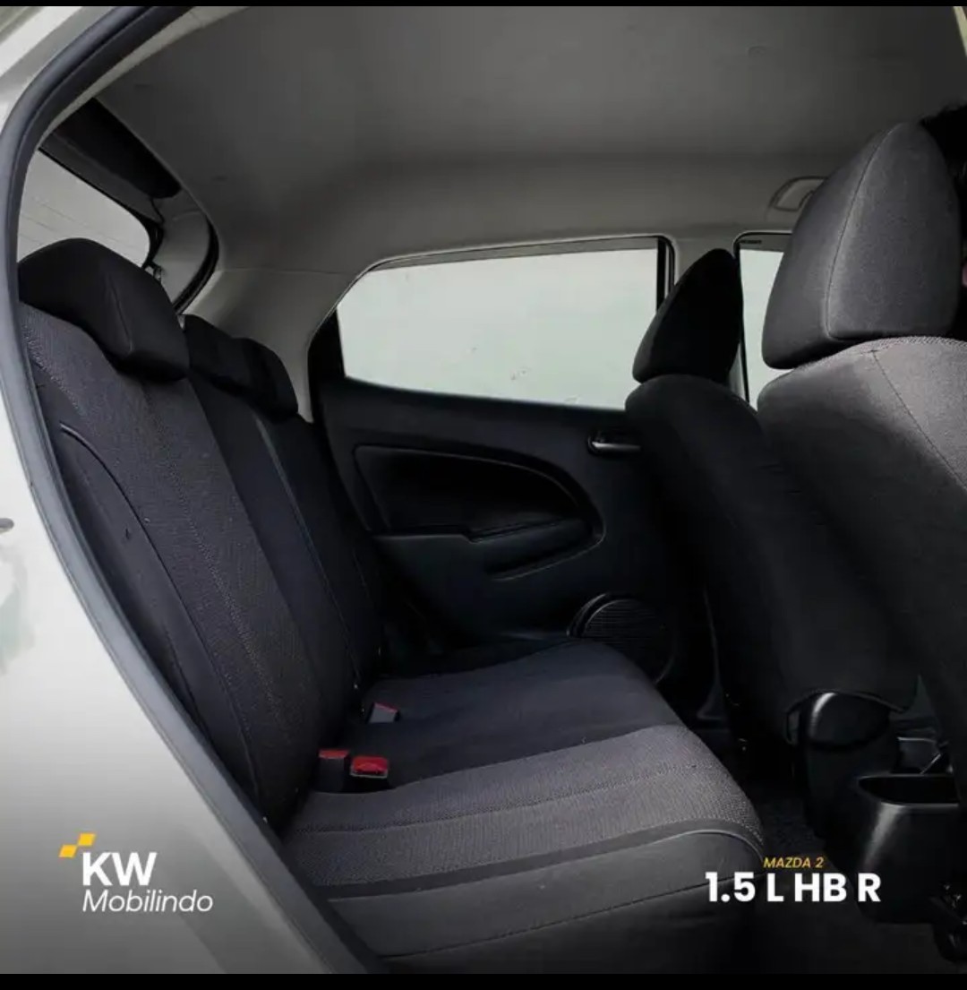 2010 Mazda 2 Hatchback  R A/T 2010 Mazda 2 Hatchback  R A/T