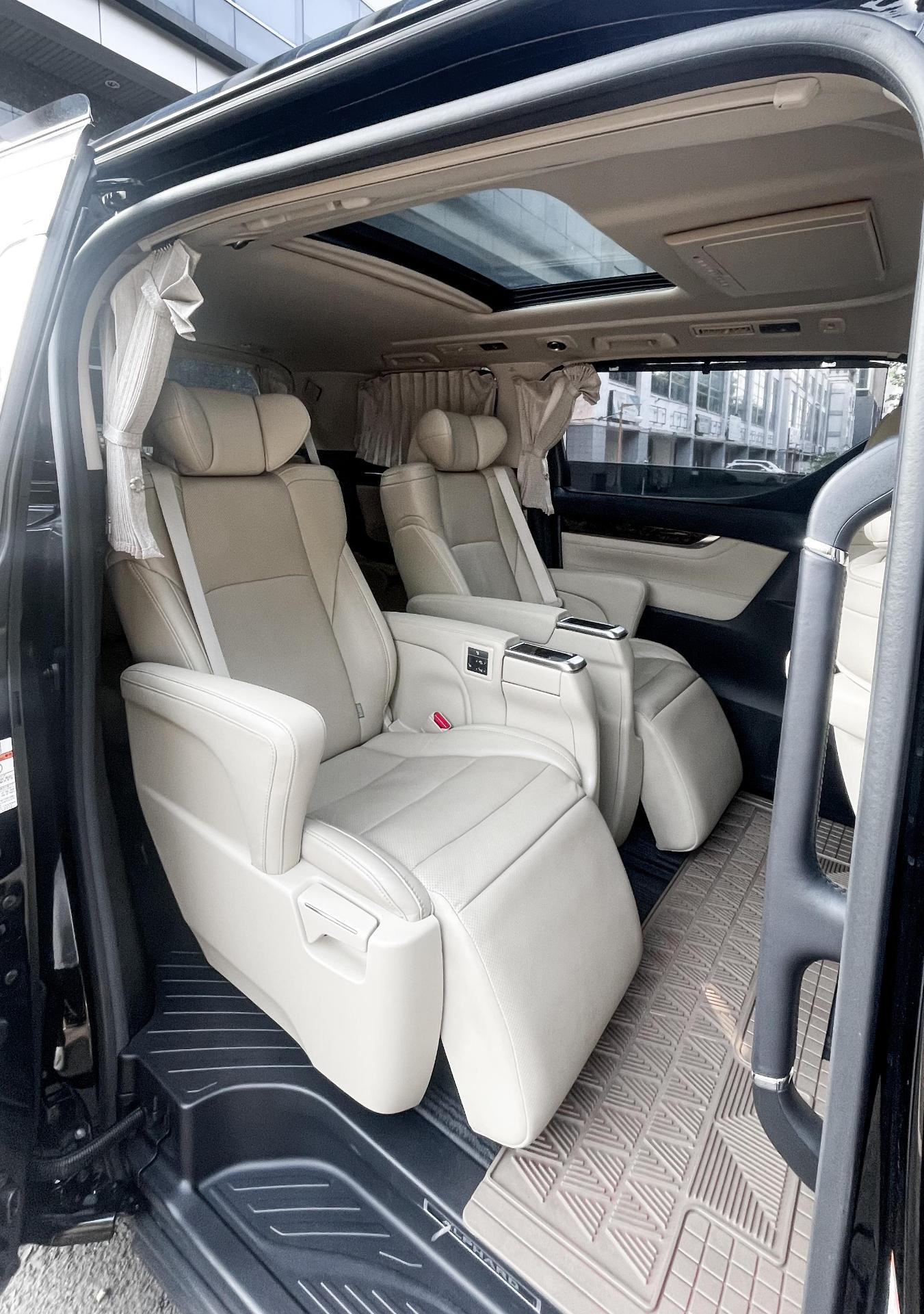 2020 Toyota Alphard 2020 Toyota Alphard