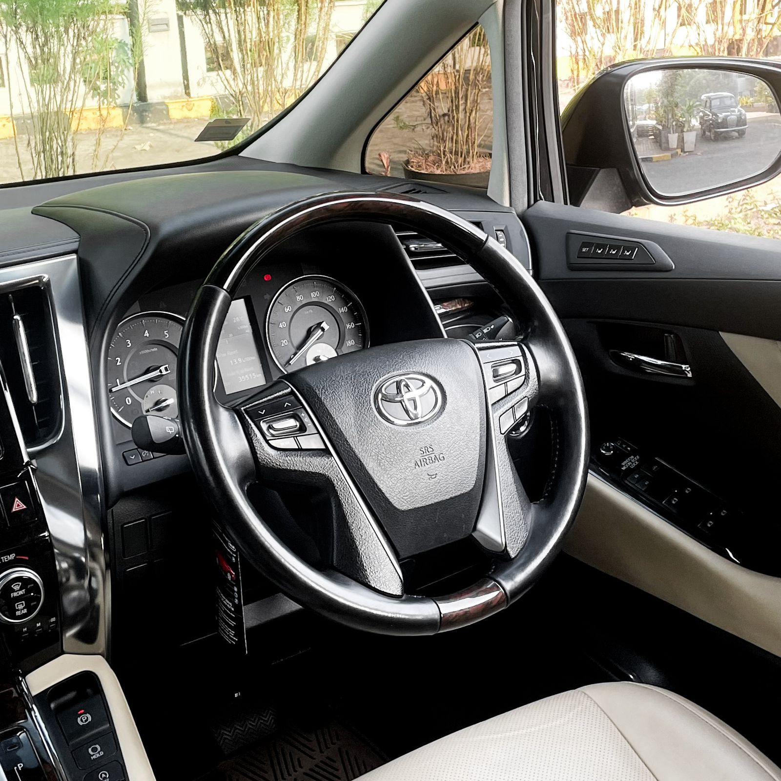 2020 Toyota Alphard 2020 Toyota Alphard