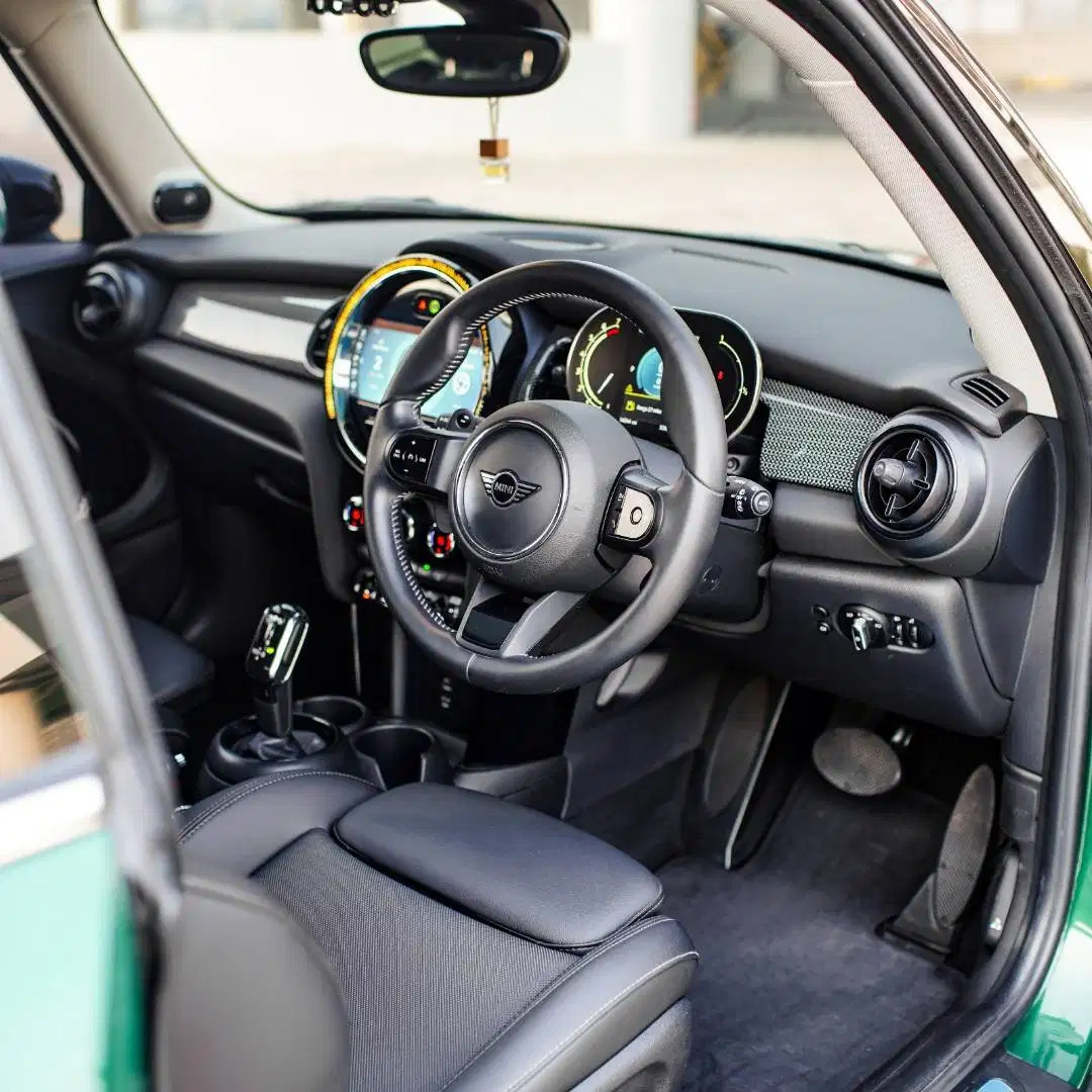 2021 MINI 3 Door Cooper 2021 MINI 3 Door Cooper