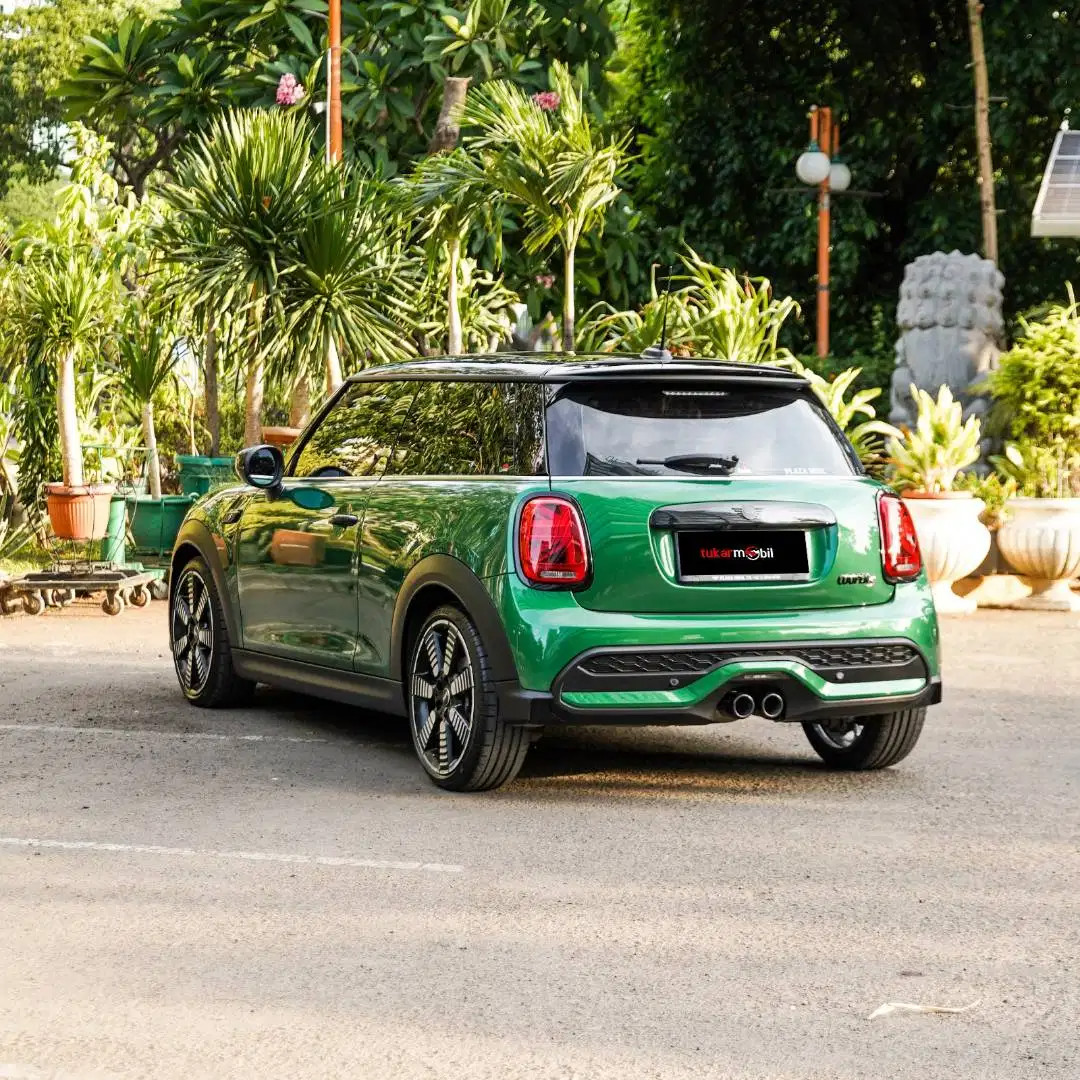 2021 MINI 3 Door Cooper 2021 MINI 3 Door Cooper