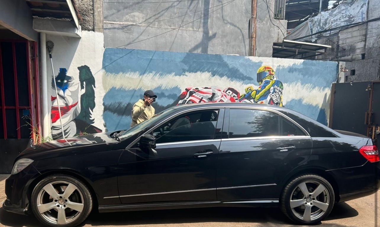 2012 Mercedes Benz E-Class 2012 Mercedes Benz E-Class