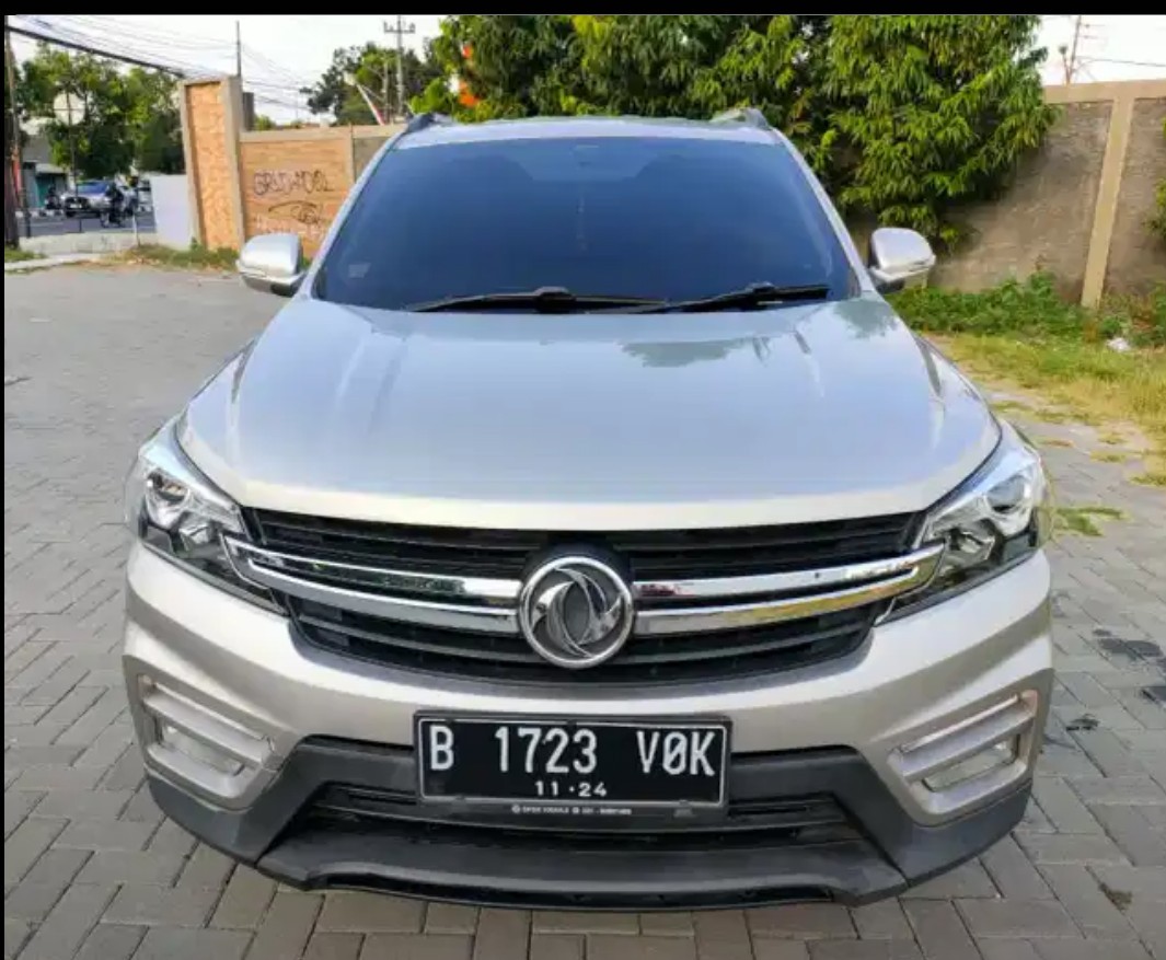 2019 DFSK Glory 560 1.5L Turbo CVT L-Type 2019 DFSK Glory 560 1.5L Turbo CVT L-Type