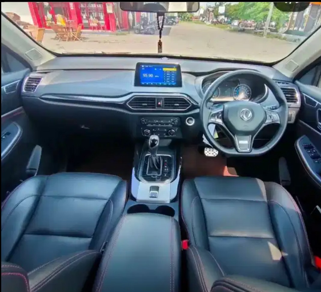 2019 DFSK Glory 560 1.5L Turbo CVT L-Type 2019 DFSK Glory 560 1.5L Turbo CVT L-Type