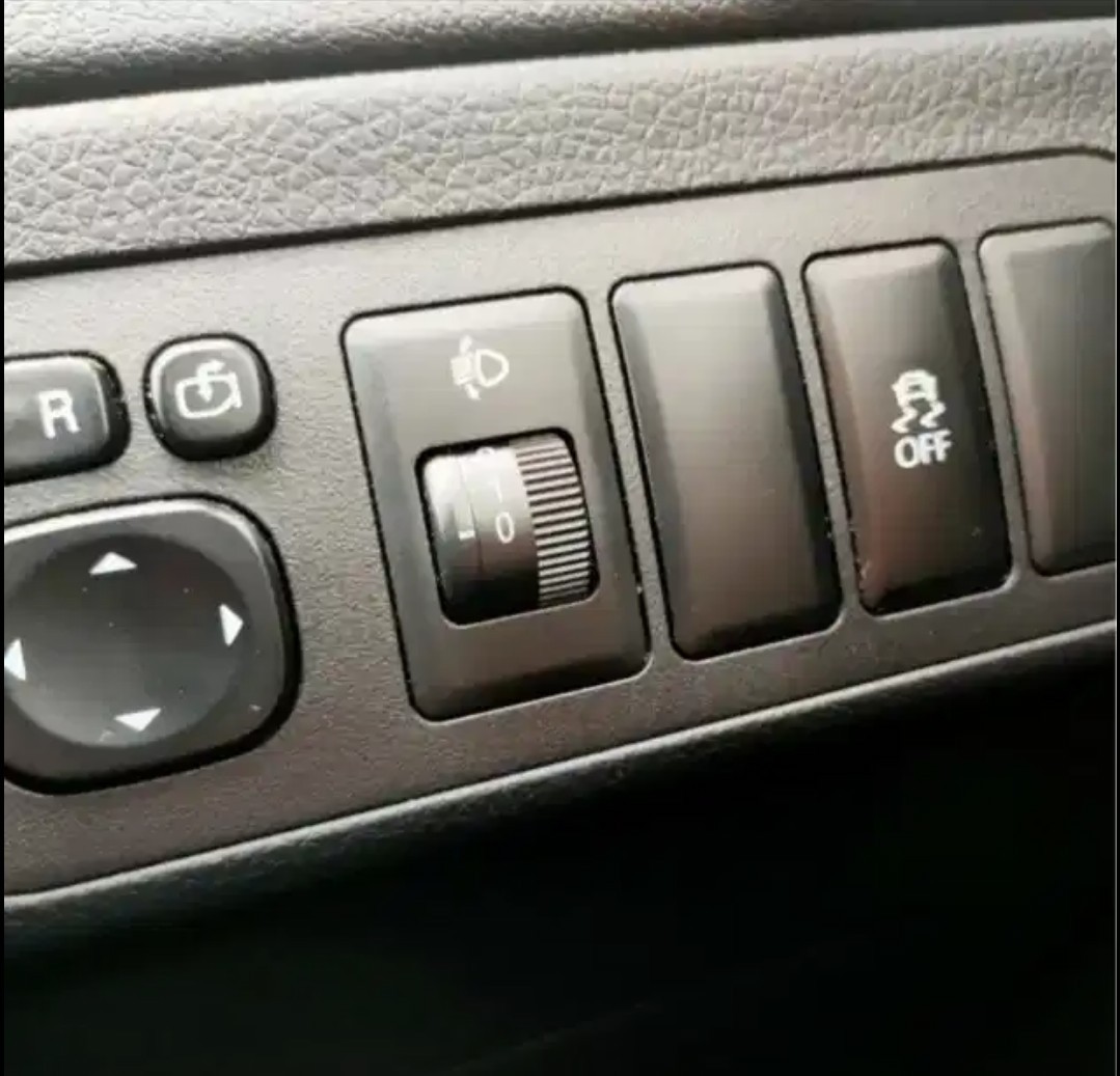 2019 DFSK Glory 560 1.5L Turbo CVT L-Type 2019 DFSK Glory 560 1.5L Turbo CVT L-Type