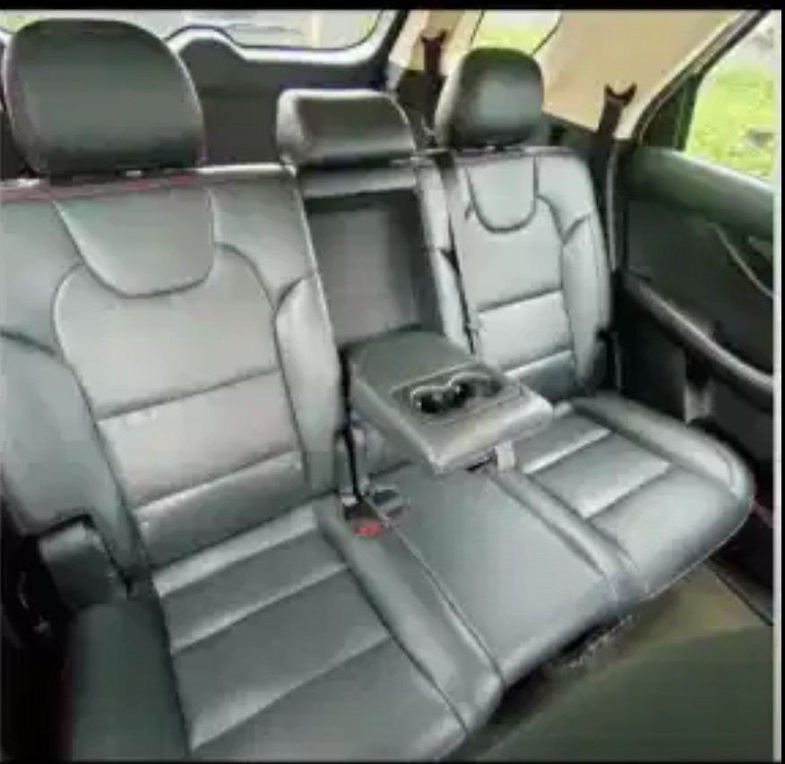 2019 DFSK Glory 560 1.5L Turbo CVT L-Type 2019 DFSK Glory 560 1.5L Turbo CVT L-Type