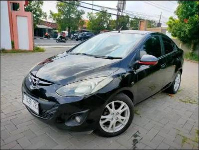 2010 Mazda 2 Sedan  R 1.5 AT 2010 Mazda 2 Sedan  R 1.5 AT