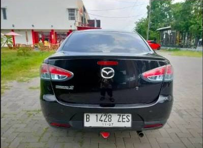 2010 Mazda 2 Sedan  R 1.5 AT 2010 Mazda 2 Sedan  R 1.5 AT