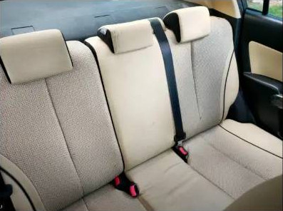 2010 Mazda 2 Sedan  R 1.5 AT 2010 Mazda 2 Sedan  R 1.5 AT