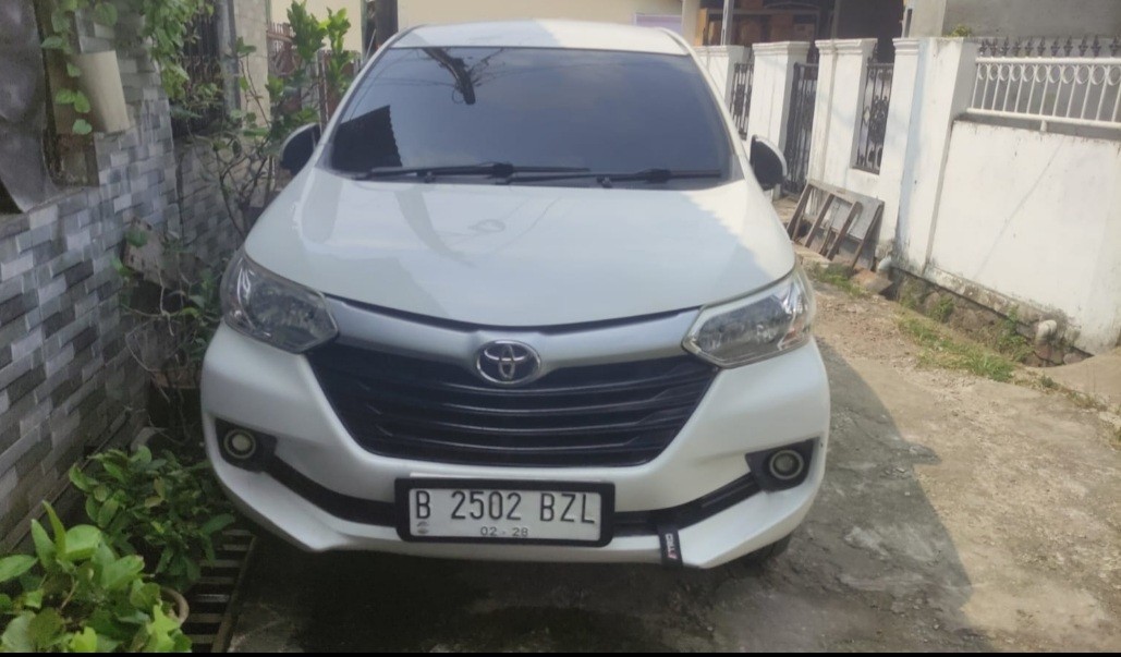 Second Hand 2017 Toyota Avanza 1.3E AT Second Hand 2017 Toyota Avanza 1.3E AT