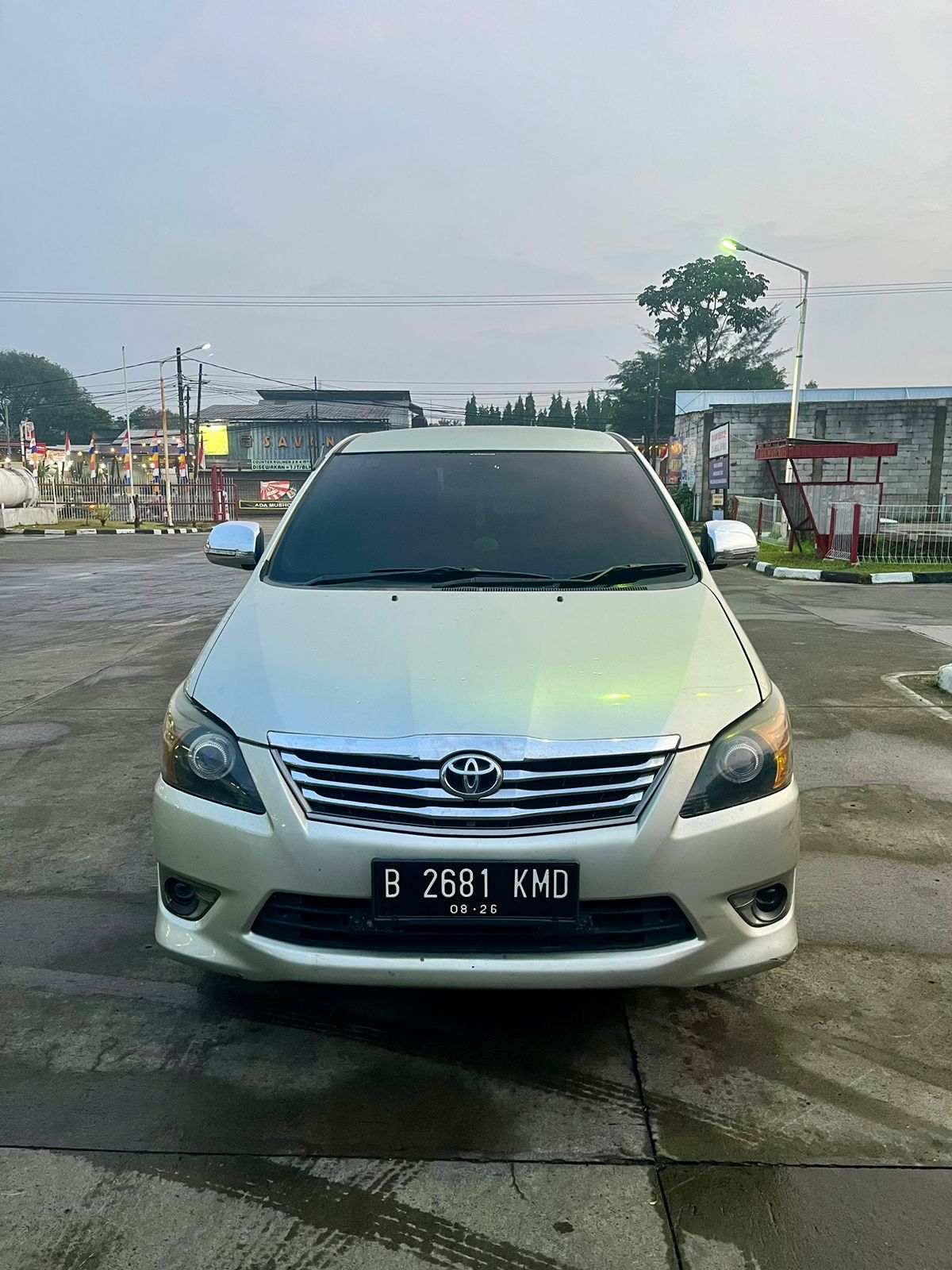 2012 Toyota Kijang Innova