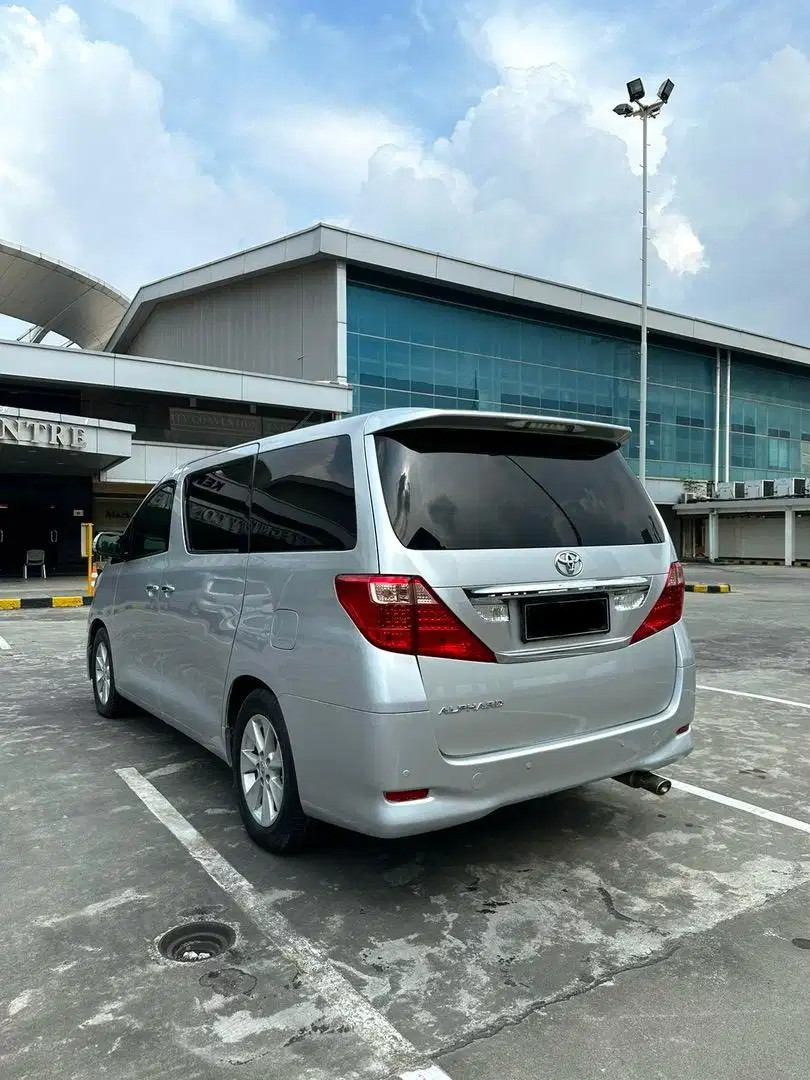 2009 Toyota Alphard 2009 Toyota Alphard