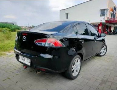 2010 Mazda 2 Sedan  R 1.5 AT 2010 Mazda 2 Sedan  R 1.5 AT