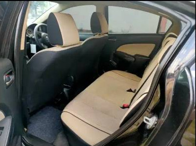 2010 Mazda 2 Sedan  R 1.5 AT 2010 Mazda 2 Sedan  R 1.5 AT