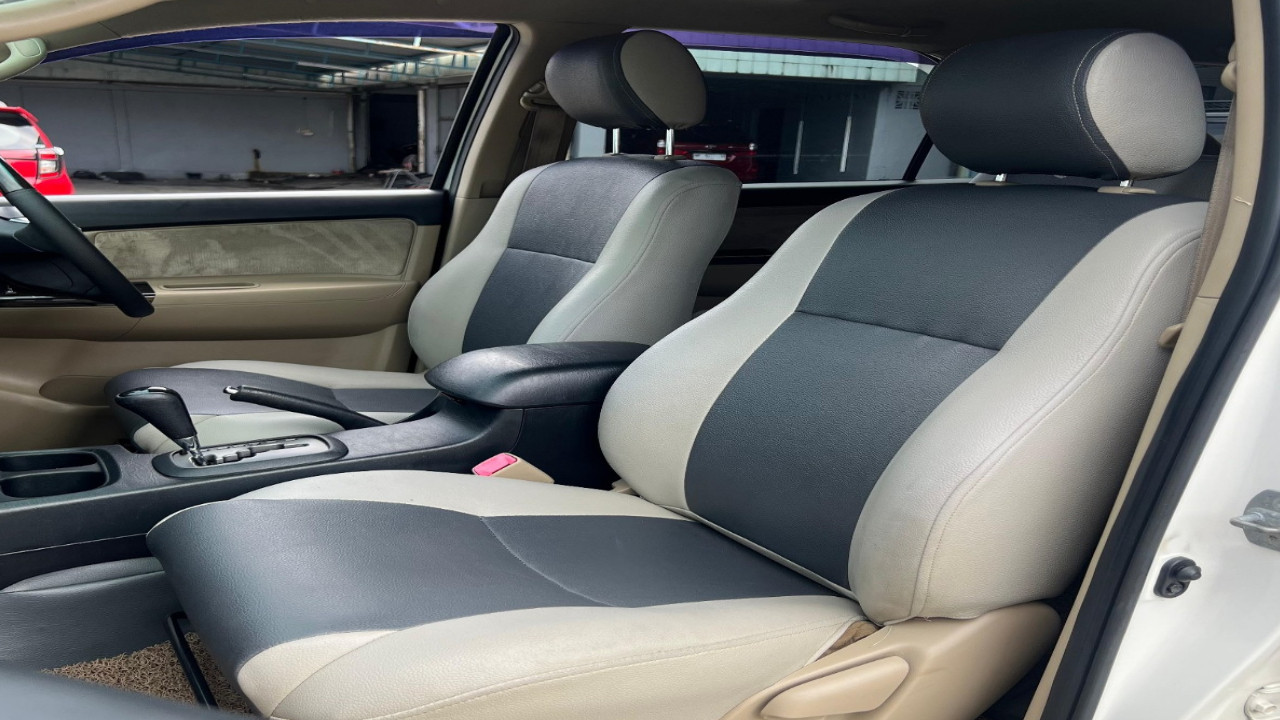 2013 Toyota Fortuner  2.5L G VNT TRD Diesel AT 2013 Toyota Fortuner  2.5L G VNT TRD Diesel AT