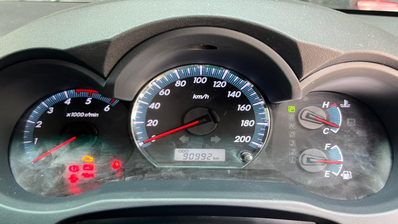 2013 Toyota Fortuner  2.5L G VNT TRD Diesel AT 2013 Toyota Fortuner  2.5L G VNT TRD Diesel AT