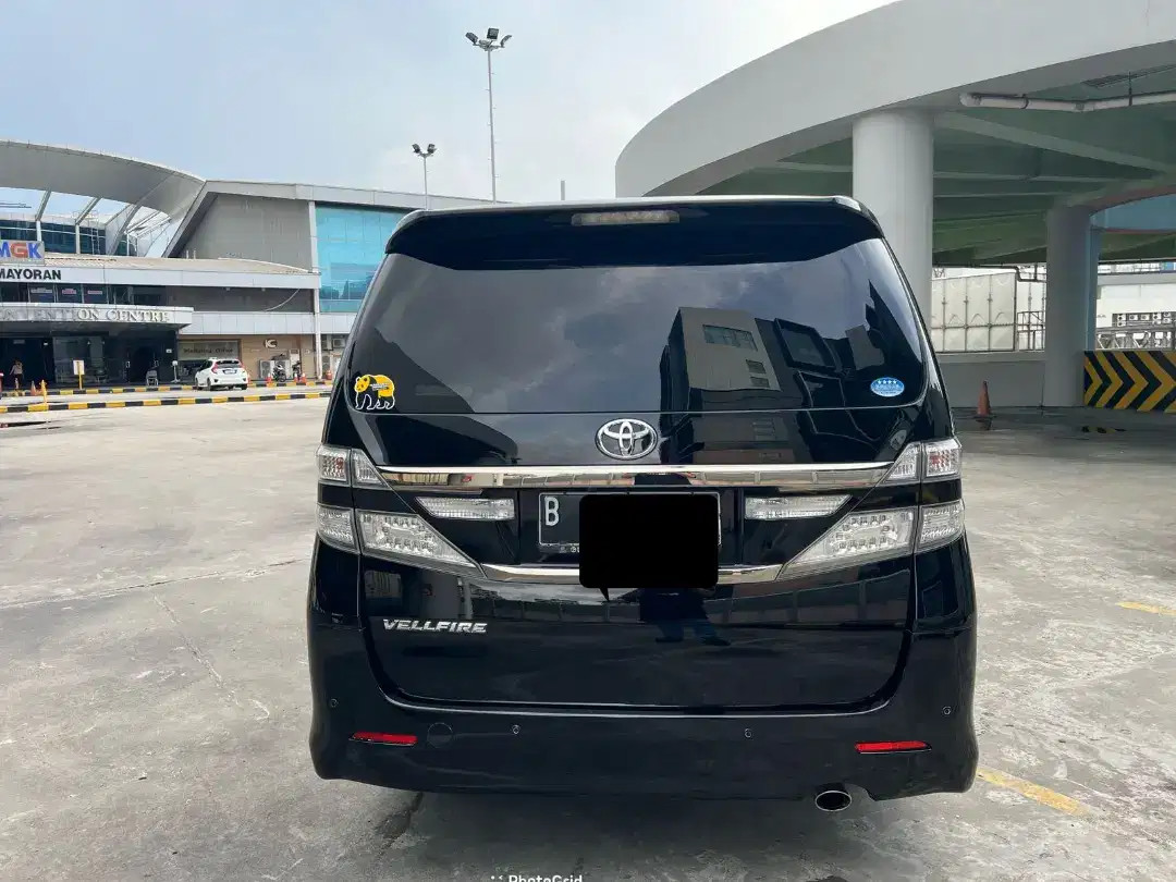2014 Toyota Vellfire 2014 Toyota Vellfire