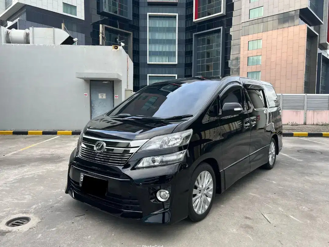 2014 Toyota Vellfire 2014 Toyota Vellfire