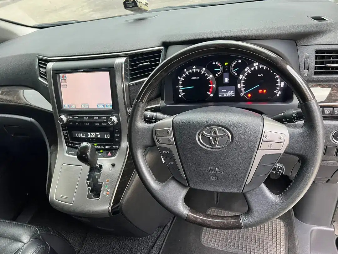 2014 Toyota Vellfire 2014 Toyota Vellfire