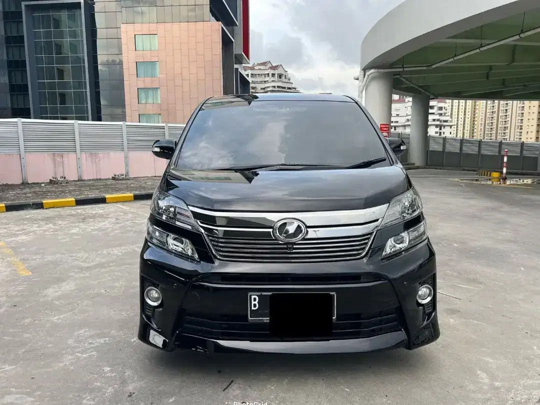 2014 Toyota Vellfire 2014 Toyota Vellfire