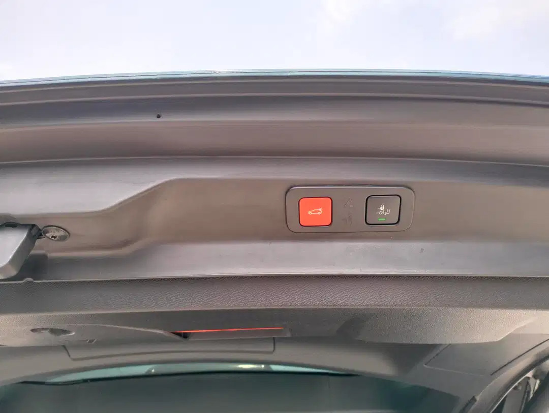 2022 Peugeot 5008 2022 Peugeot 5008