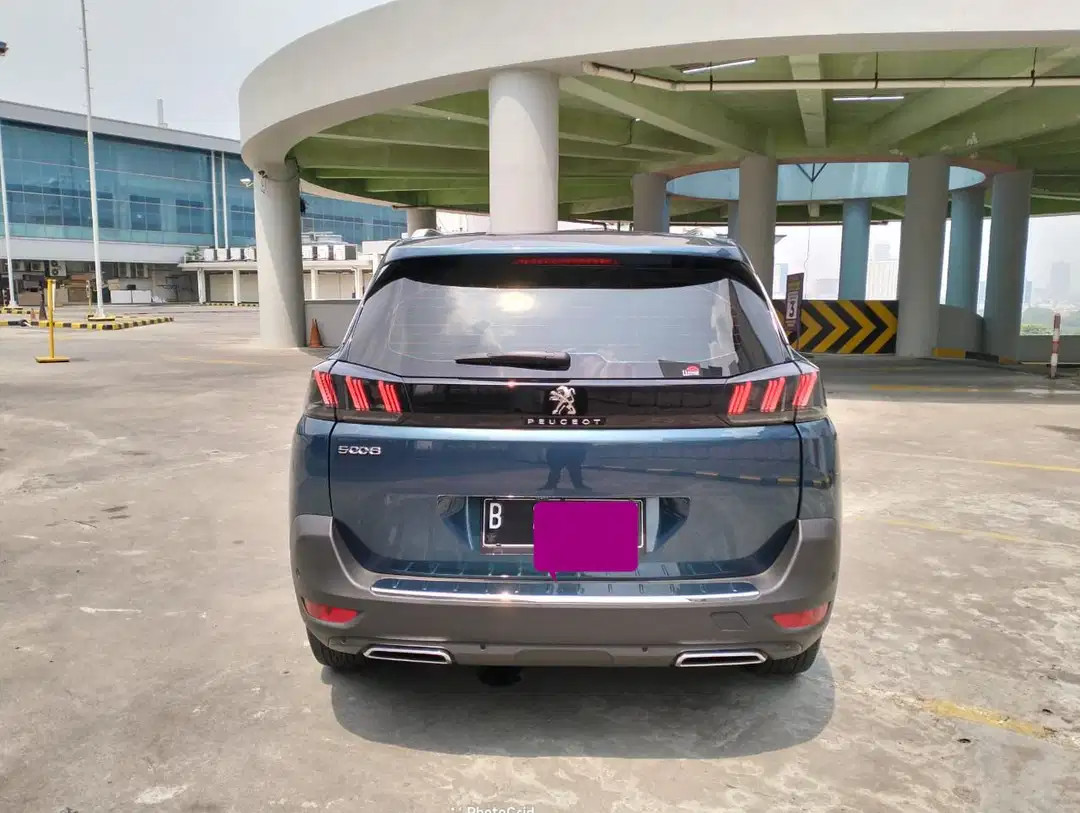 2022 Peugeot 5008 2022 Peugeot 5008