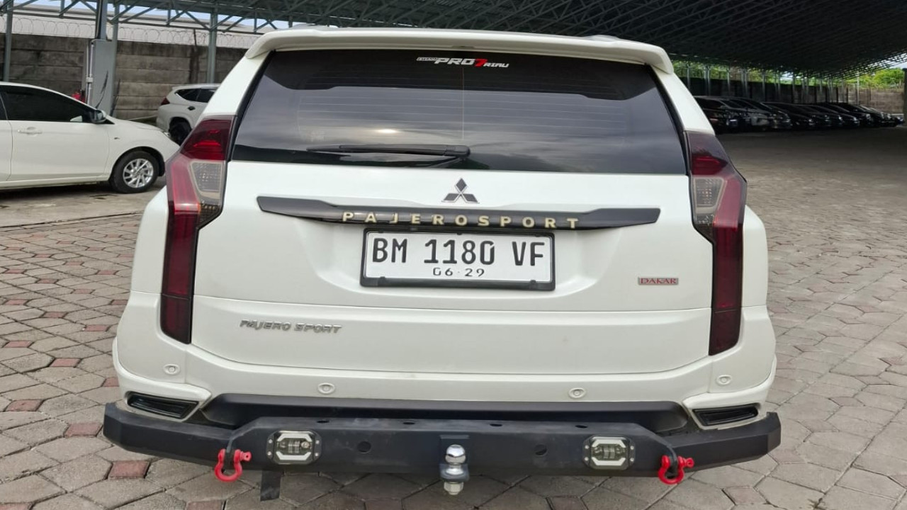 2017 Mitsubishi Pajero Sport 2017 Mitsubishi Pajero Sport