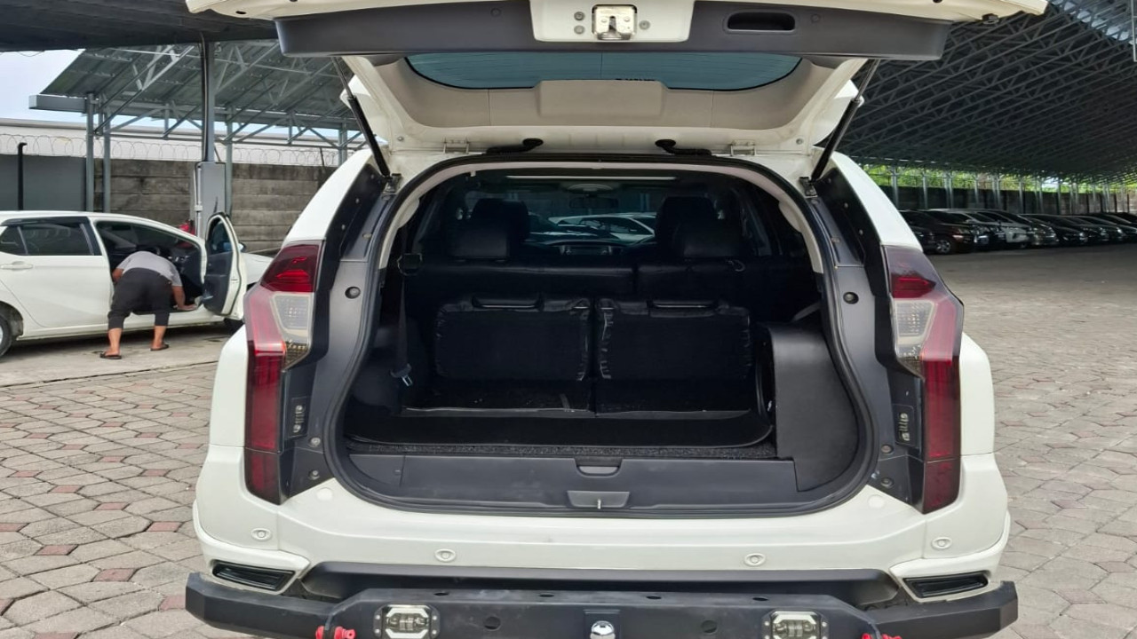 2017 Mitsubishi Pajero Sport 2017 Mitsubishi Pajero Sport