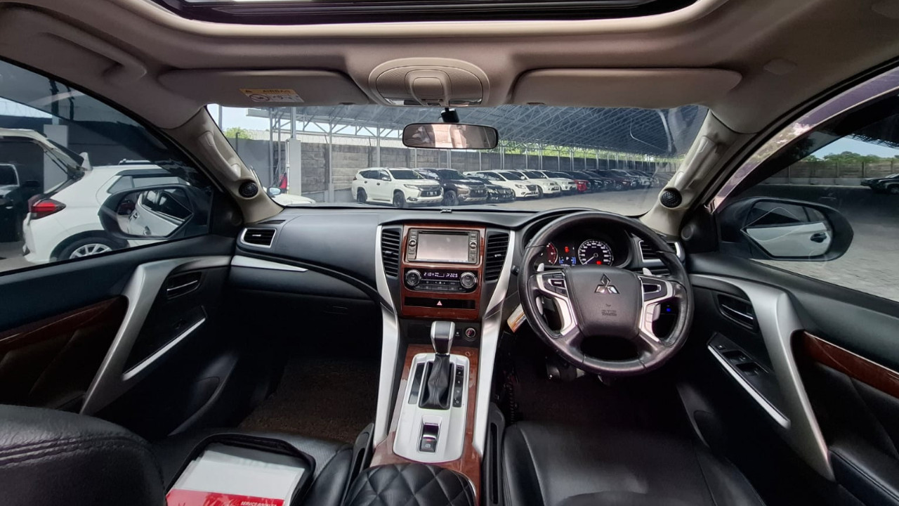 2017 Mitsubishi Pajero Sport 2017 Mitsubishi Pajero Sport