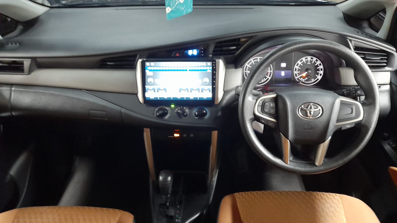 2020 Toyota Innova 2020 Toyota Innova