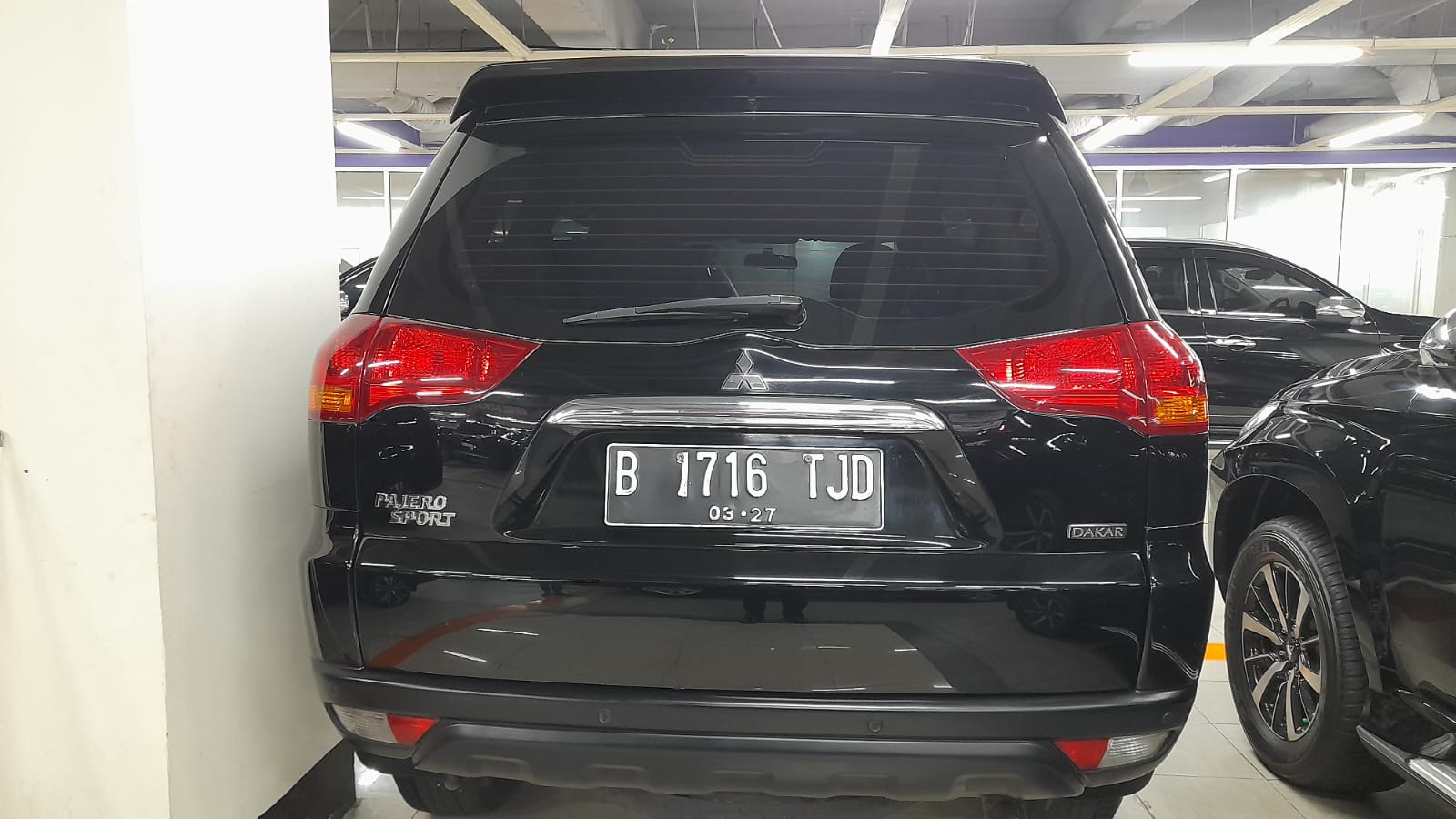 2011 Mitsubishi Pajero Sport  2011 Mitsubishi Pajero Sport