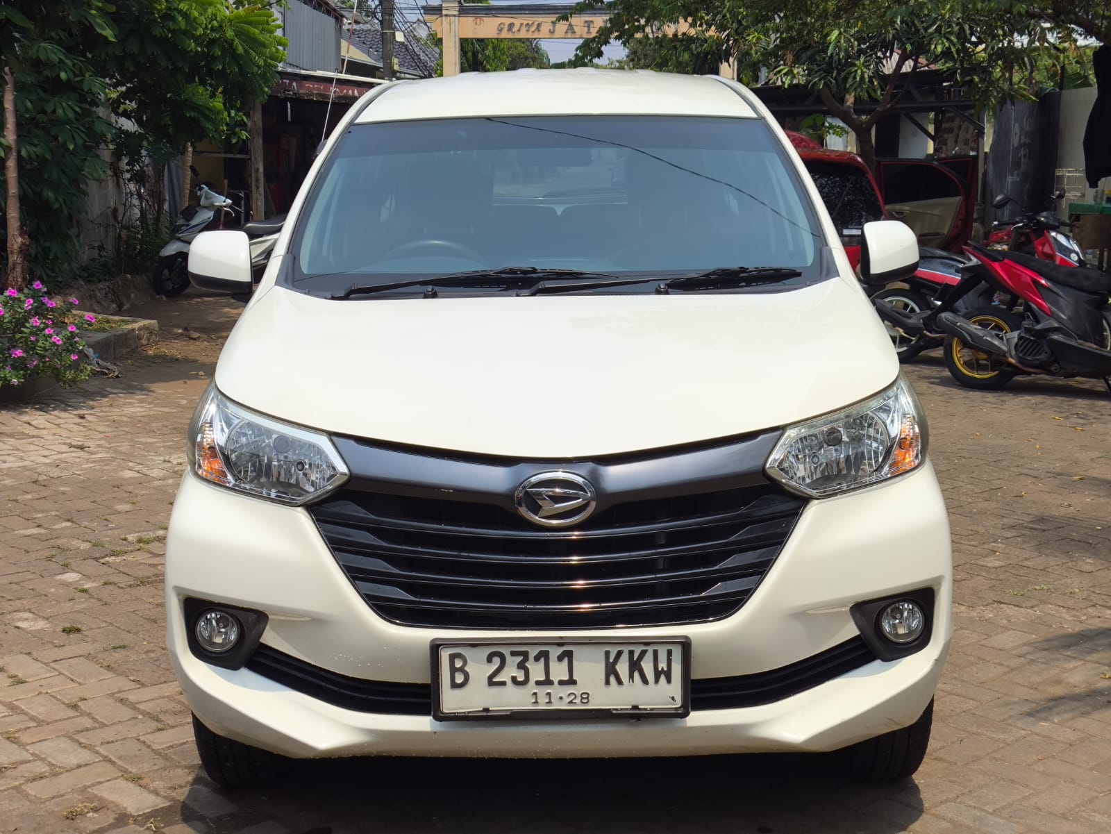 Second Hand 2018 Daihatsu Xenia Second Hand 2018 Daihatsu Xenia