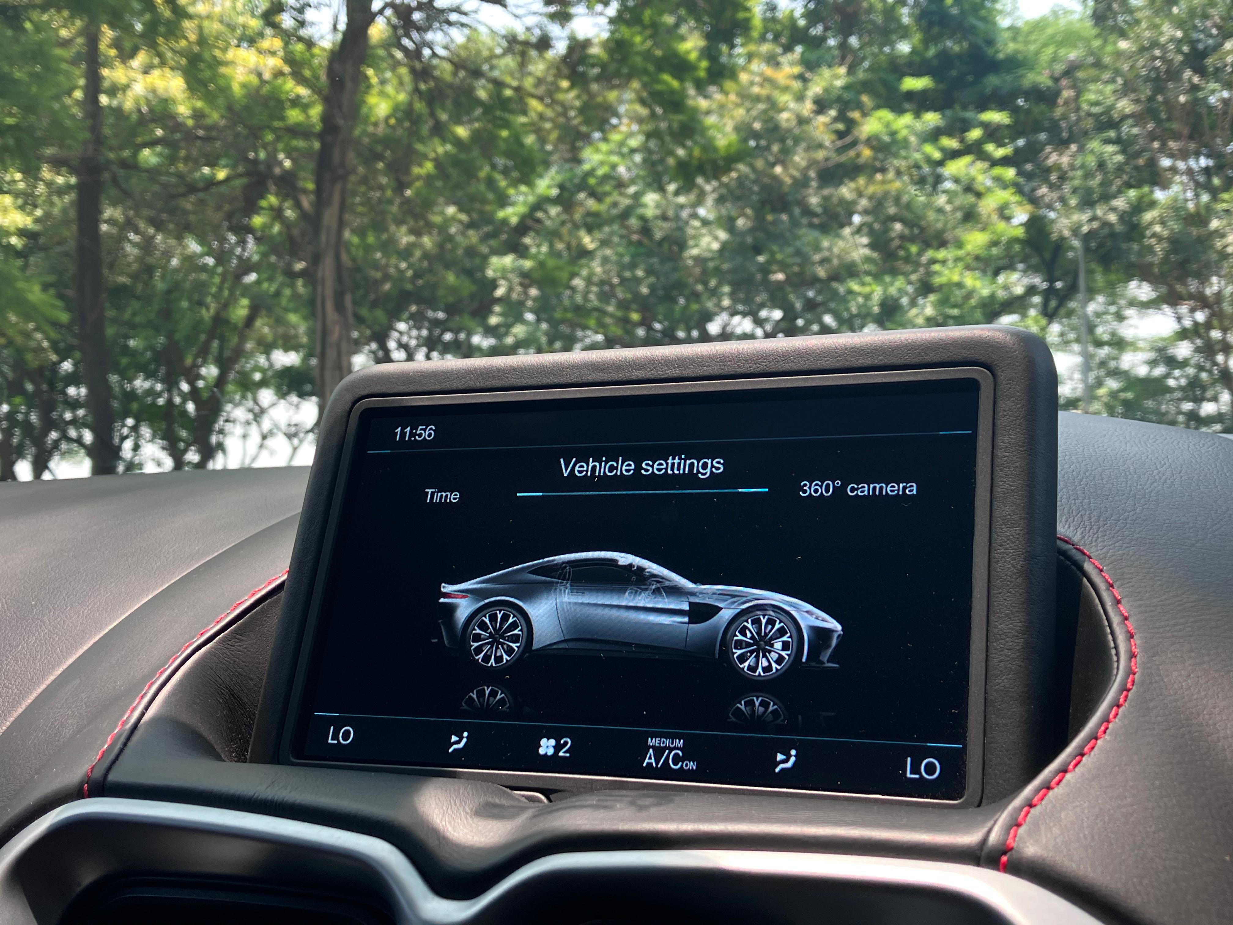 2019 Aston Martin Vantage Coupe AT 2019 Aston Martin Vantage Coupe AT