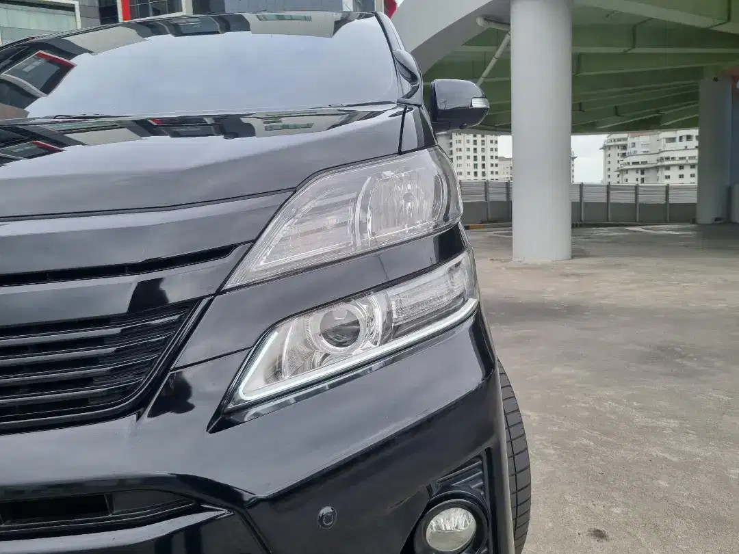 2015 Toyota Vellfire  ZG 2015 Toyota Vellfire  ZG