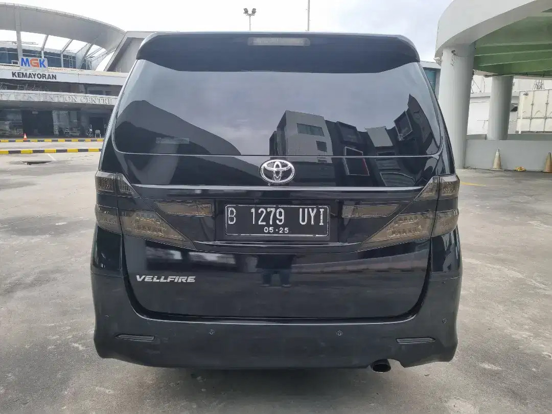 2015 Toyota Vellfire  ZG 2015 Toyota Vellfire  ZG