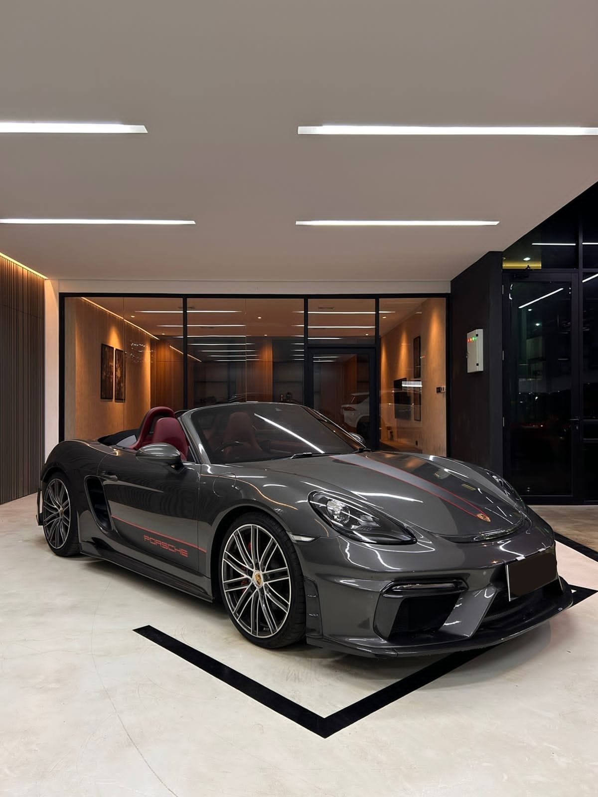 Second Hand 2023 Porsche 718 Second Hand 2023 Porsche 718
