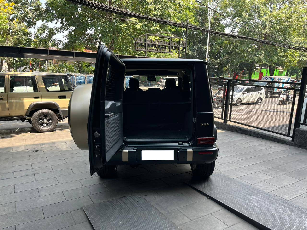 2024 Mercedes Benz G-Class AMG G 63 2024 Mercedes Benz G-Class AMG G 63