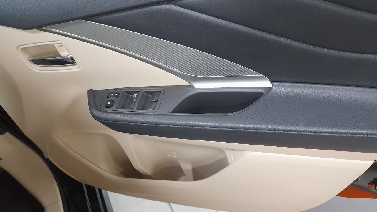 2020 Mitsubishi Xpander 2020 Mitsubishi Xpander