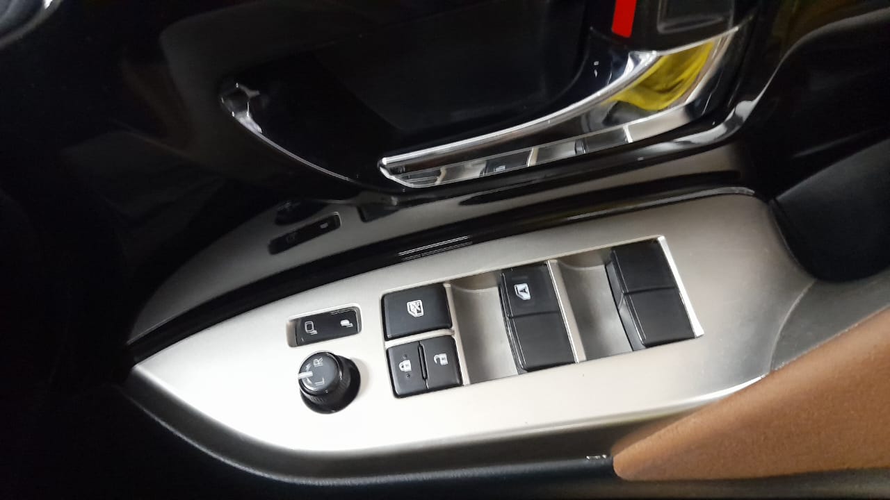 2017 Toyota Innova 2017 Toyota Innova