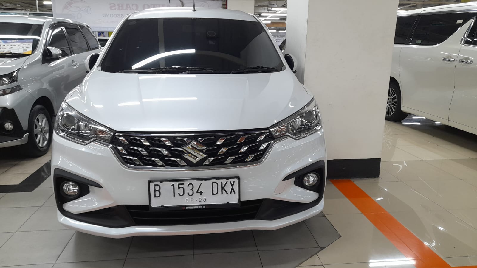 2020 Suzuki Ertiga Smart Hybrid Bekas 2020 Suzuki Ertiga Smart Hybrid Bekas