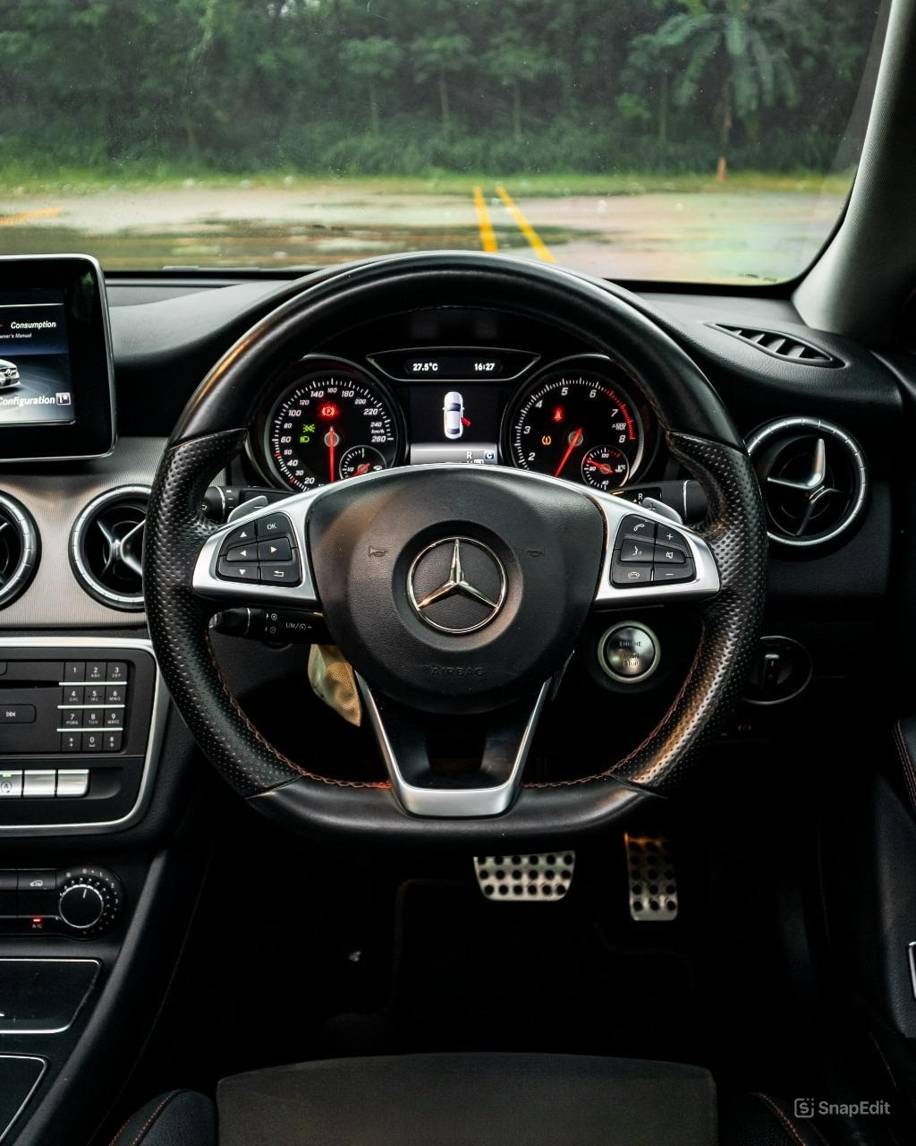 2016 Mercedes Benz CLA-Class  200 AMG Line 2016 Mercedes Benz CLA-Class  200 AMG Line