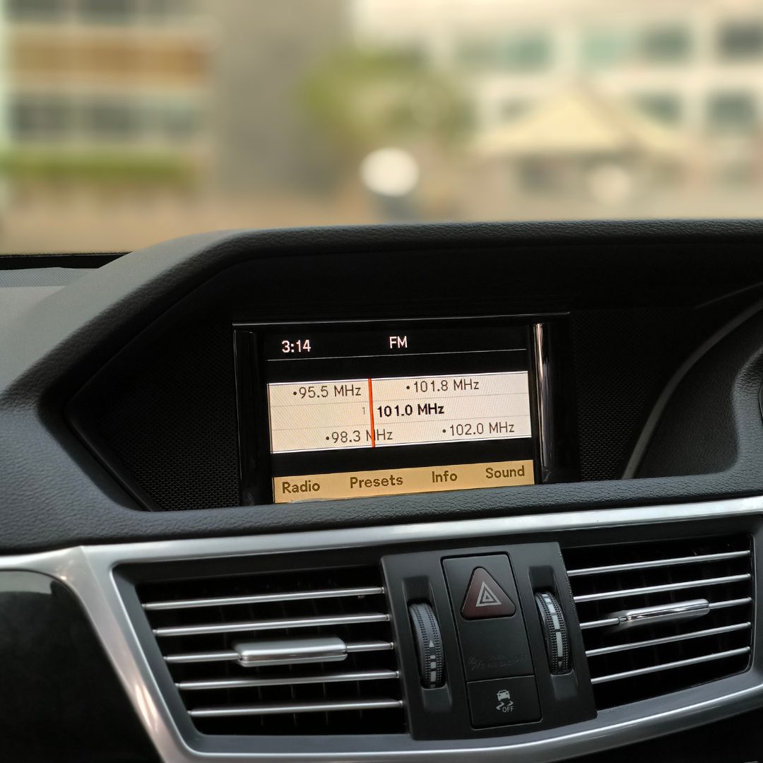 2010 Mercedes Benz E-Class 2010 Mercedes Benz E-Class