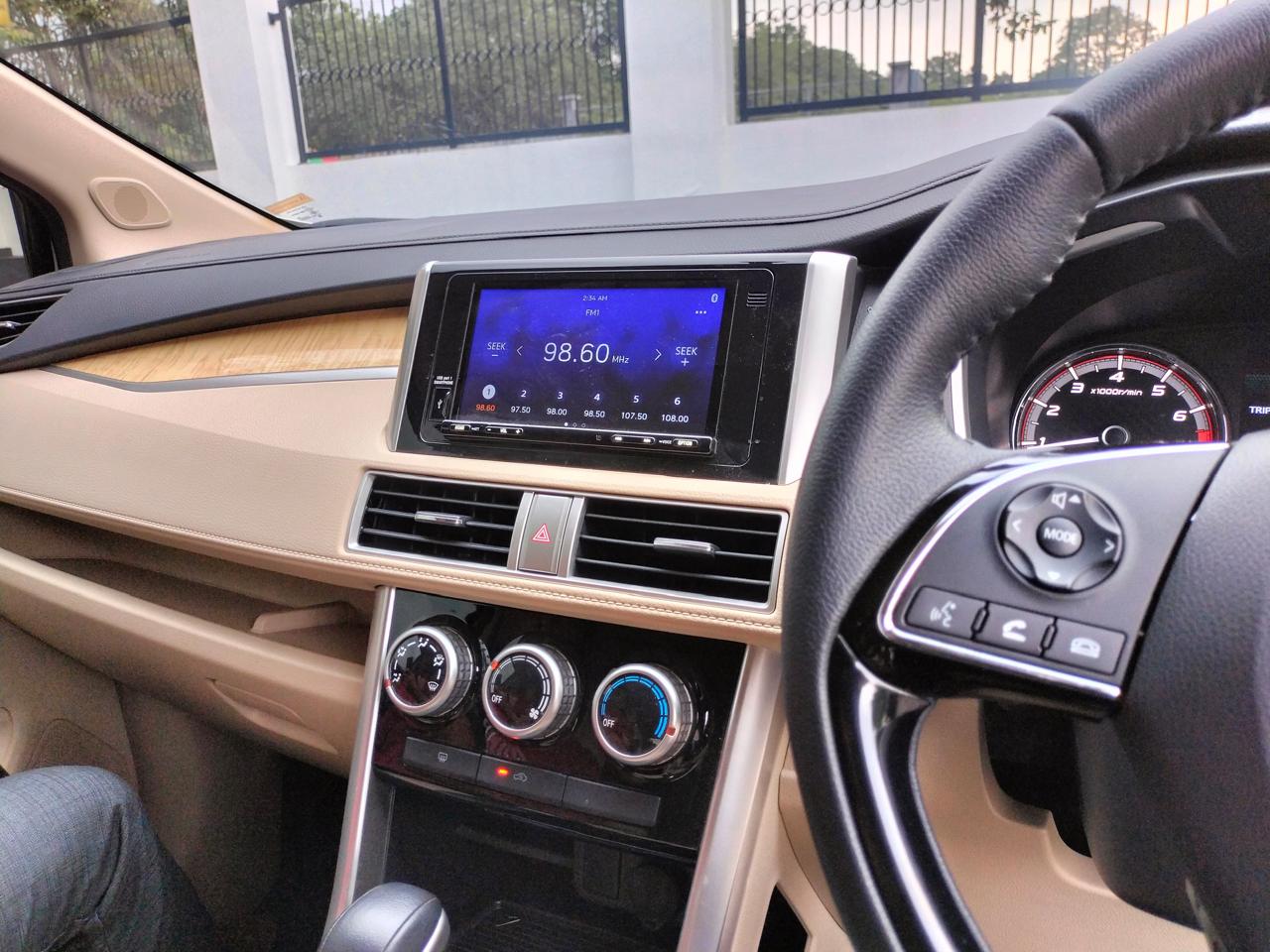 2021 Mitsubishi Xpander Ultimate CVT 2021 Mitsubishi Xpander Ultimate CVT