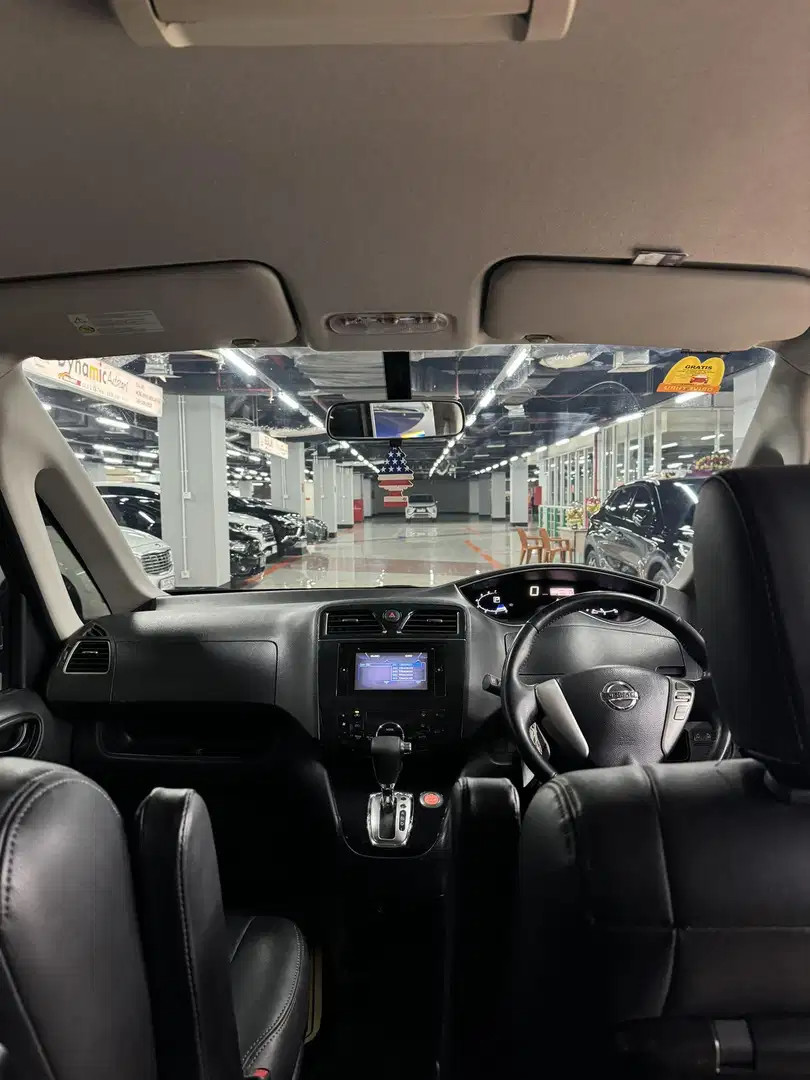 2014 Nissan Serena 2014 Nissan Serena