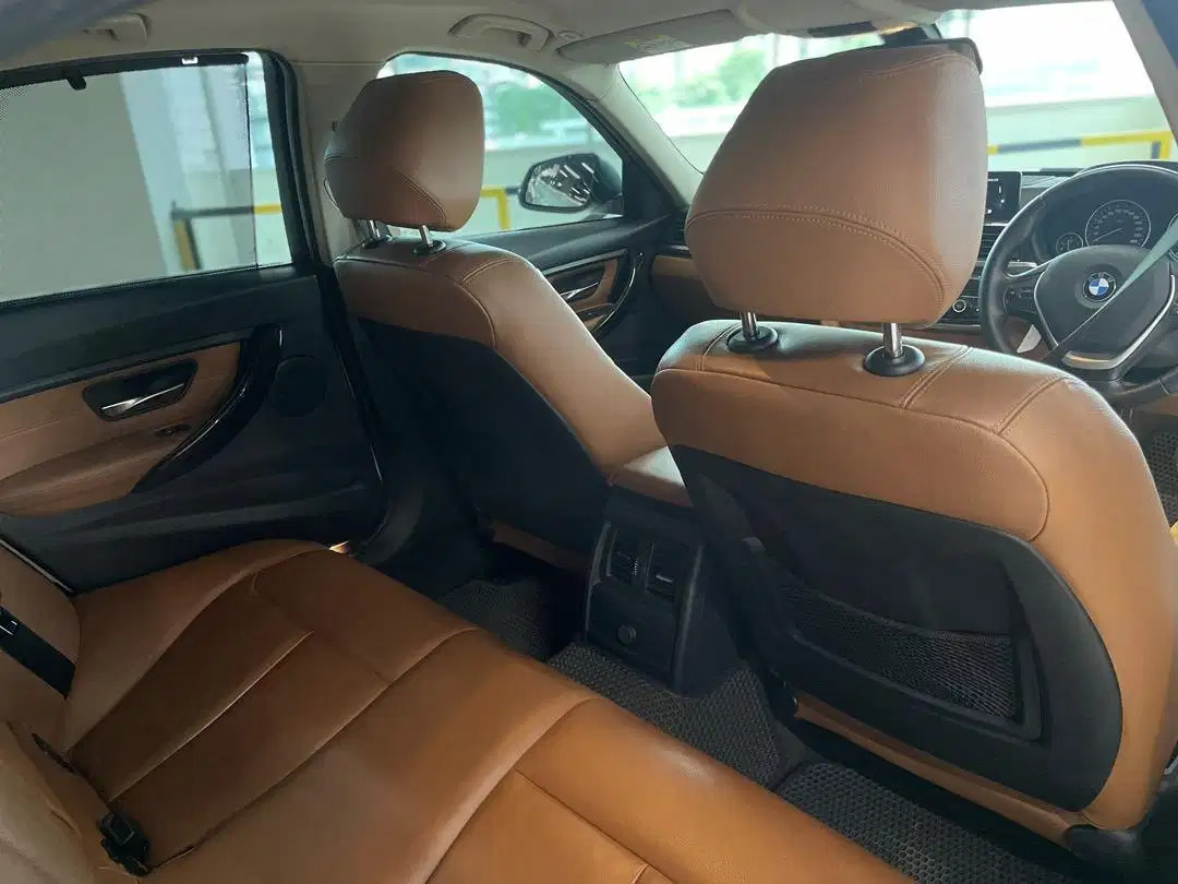 2015 BMW 3 Series Sedan 2015 BMW 3 Series Sedan